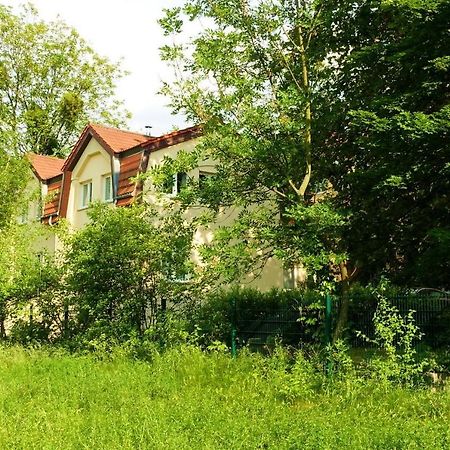 Campus Apartment Ernst Drezda Kültér fotó