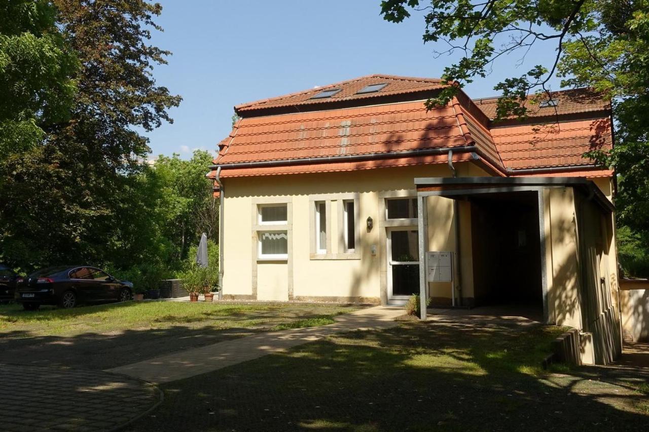 Campus Apartment Ernst Drezda Kültér fotó
